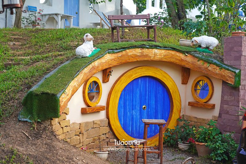 บ้านสวนน้อยรีสอร์ท Hobbit land