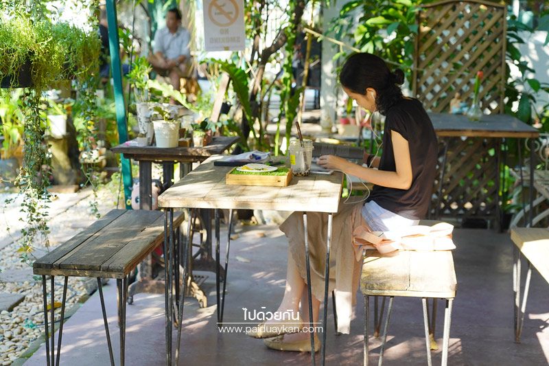 Flowerpot Café 