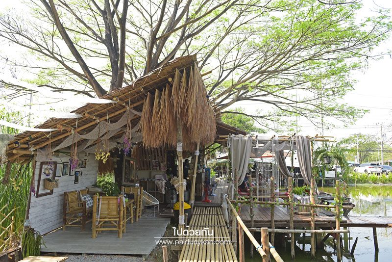 ร้านนั่งห้อยขา@นครชัยศรี