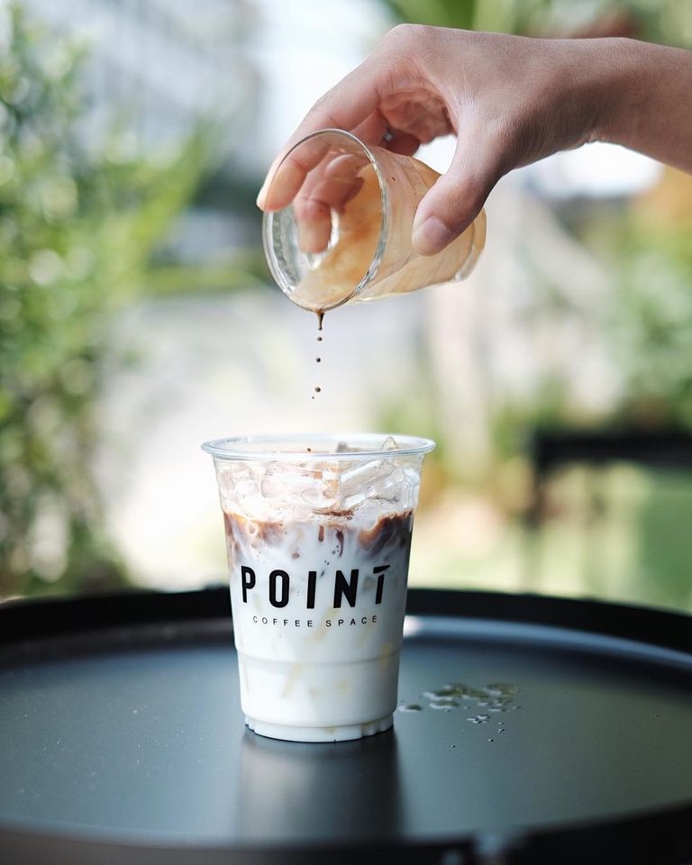 Point Coffee Space2