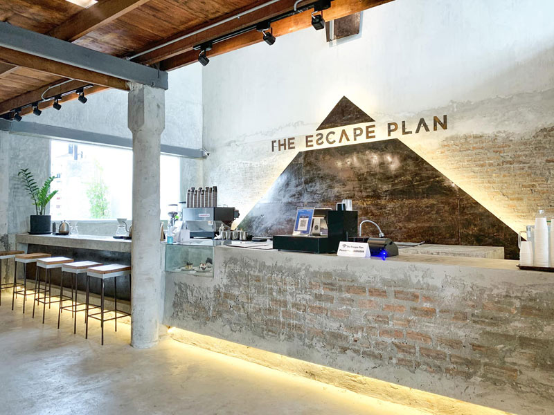 THE ESCAPE PLAN CAFÉ1