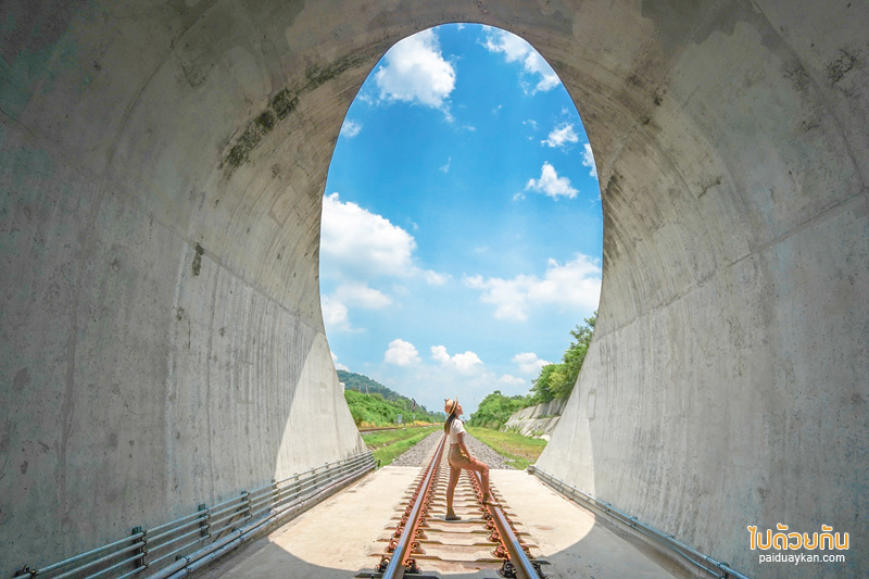  อุโมงค์รถไฟพระพุทธฉาย