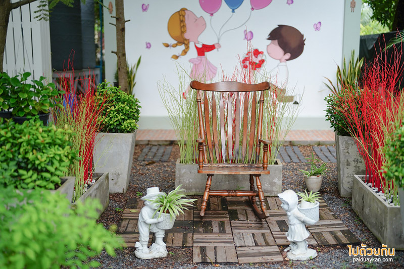 ดูคลองคาเฟ่