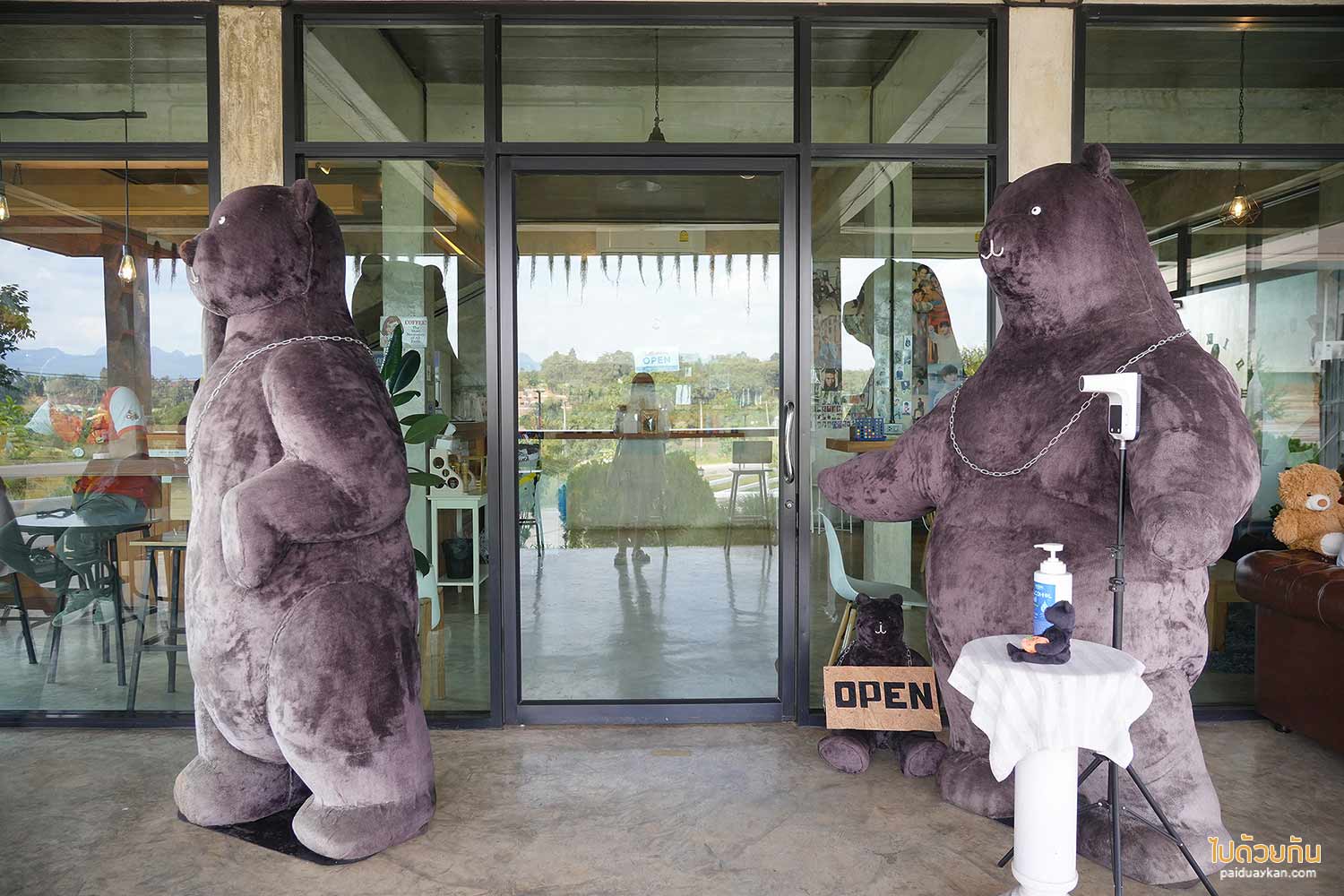 Black Bear Cafe