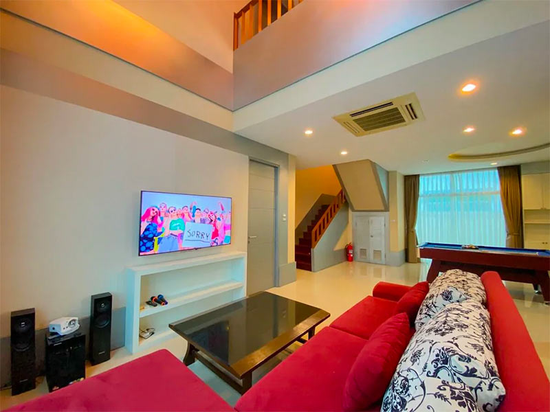 TwentyTwoPoolVilla2